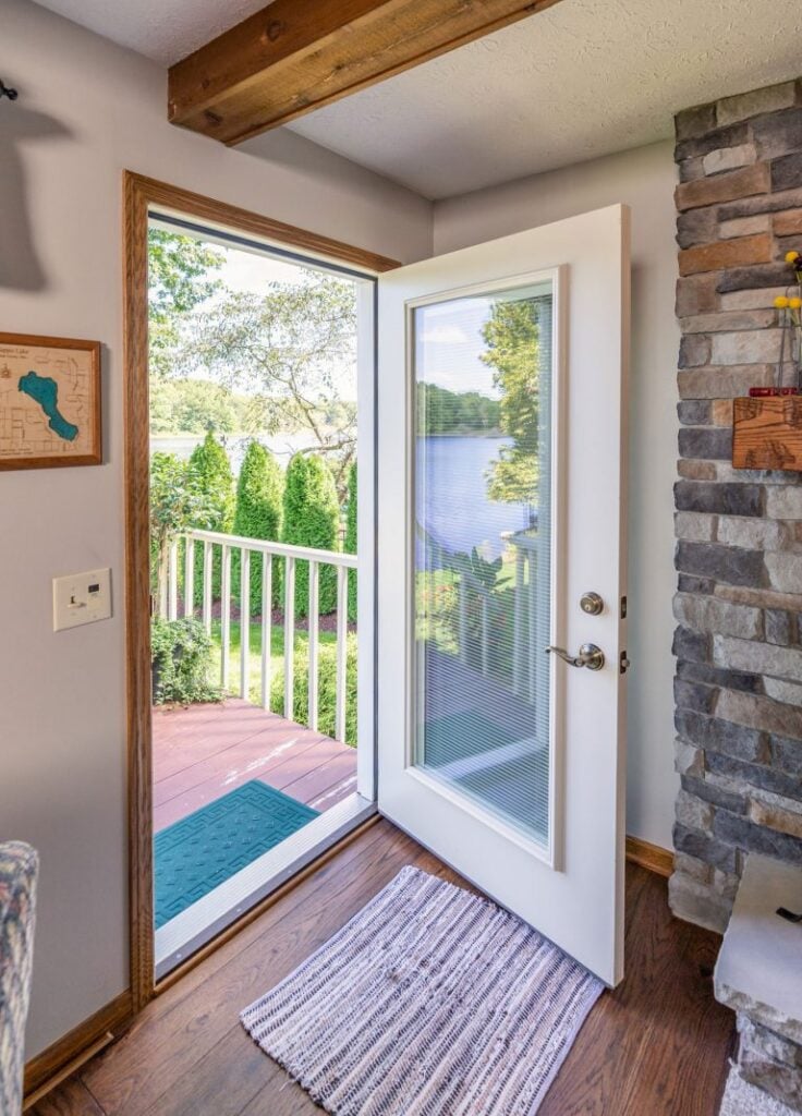 Legacy%E2%84%A2 Steel 460 In Snow Mist White With Internal Blinds 2