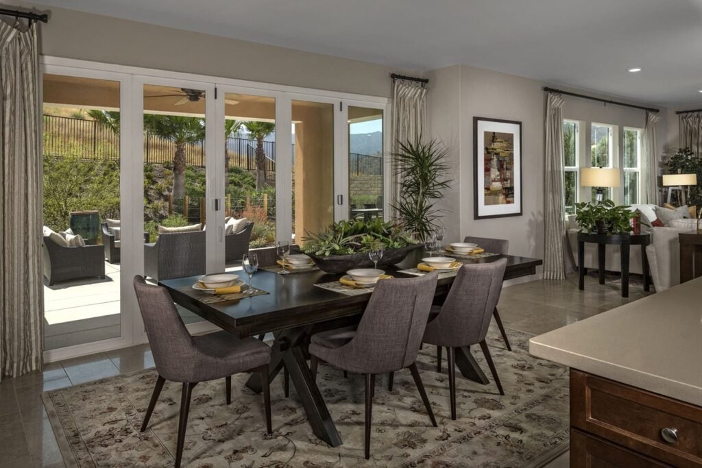 stacking glass dining room wall