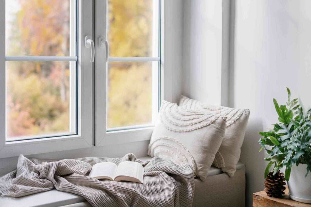 staircase window seat